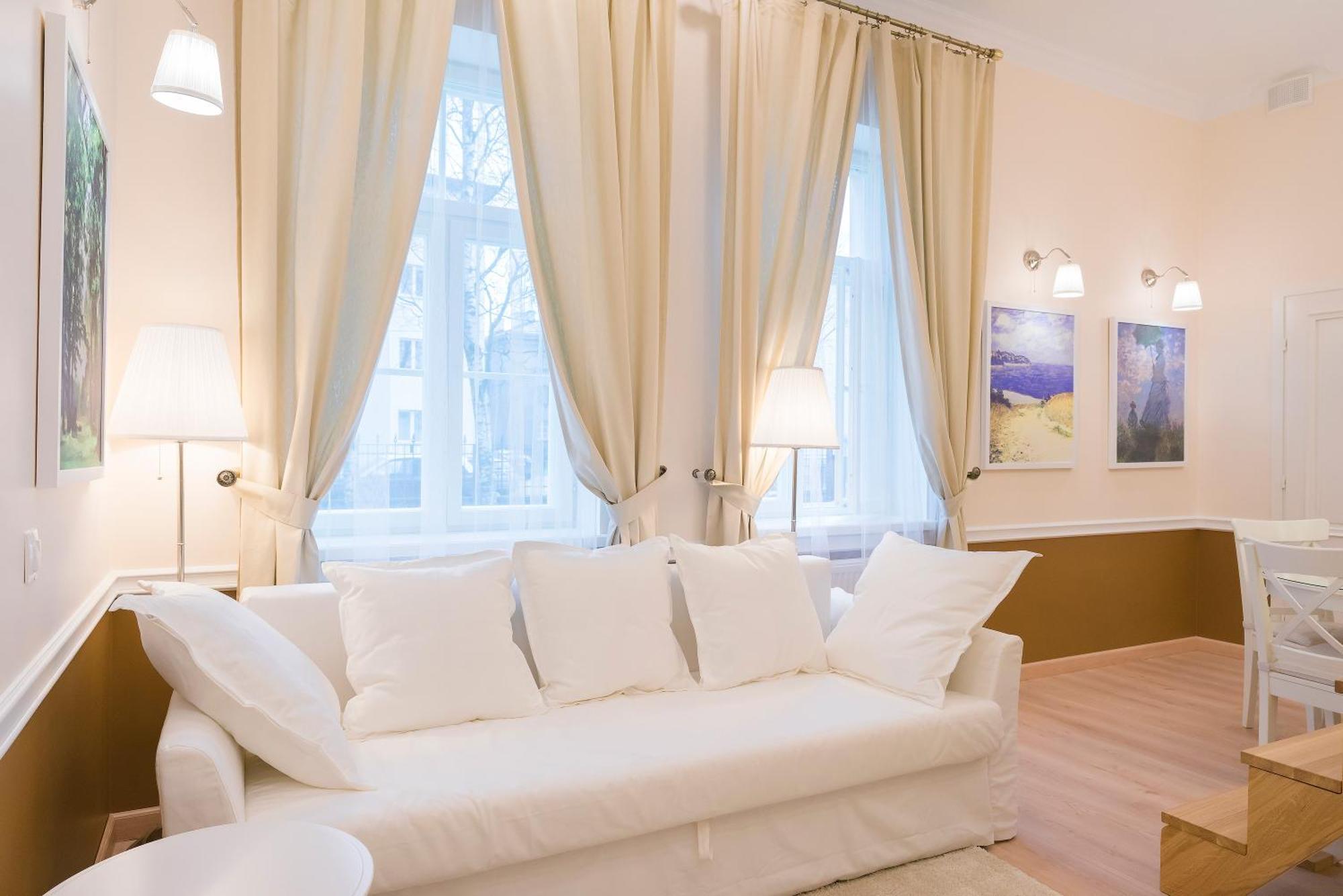 Revelton Aparthotel 3*
